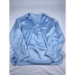 Impressions Women's Light Blue Blouse‎ Medium Long Sleeve V-Neck Pullover
